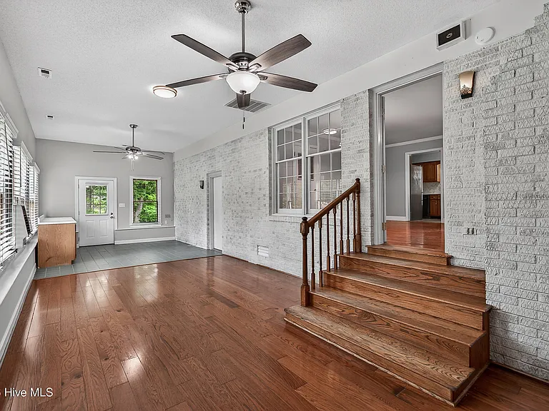 1313 Pony Farm Rd — Photo 14