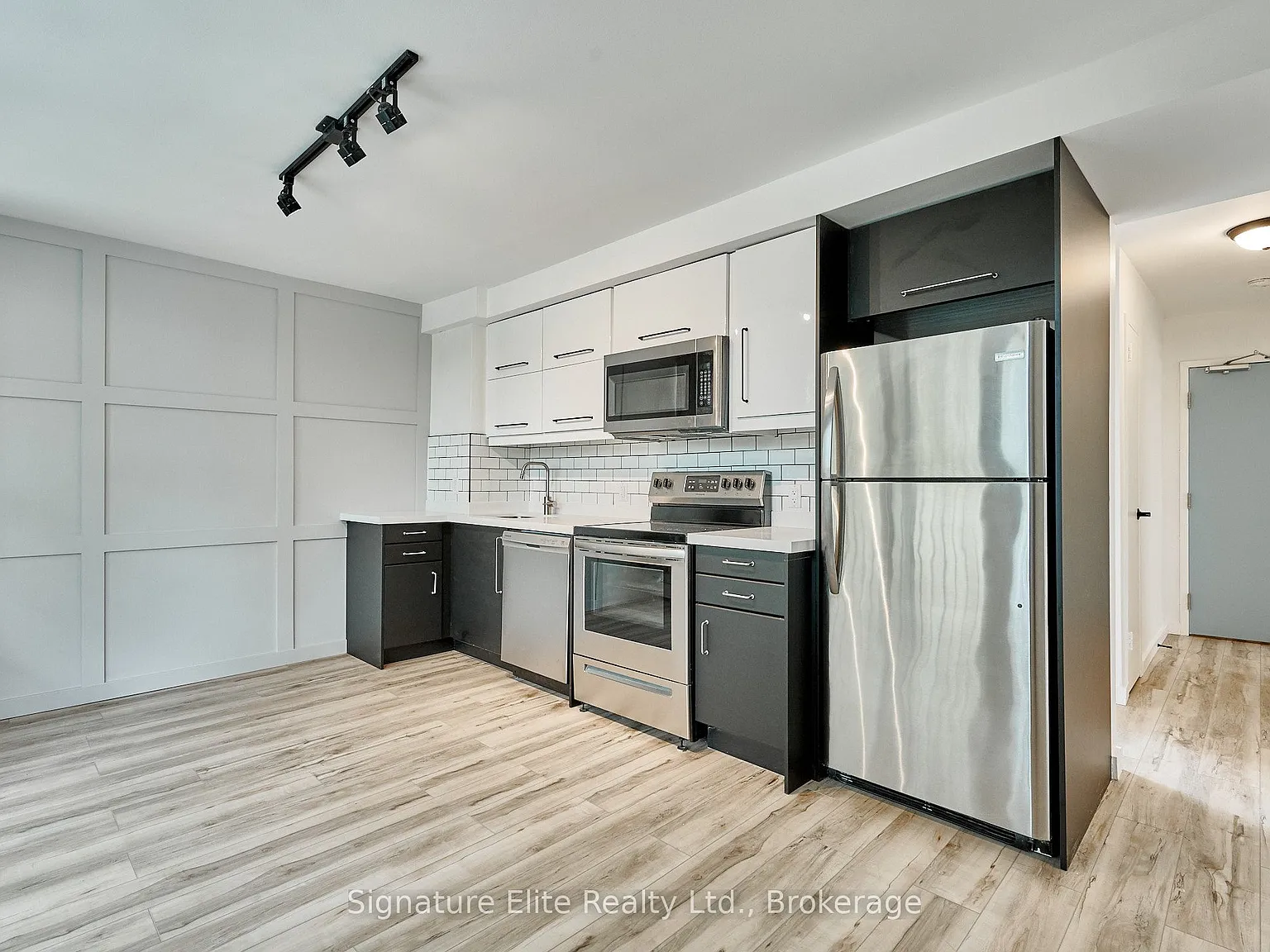 3 bed, $2,750 — Photo 2