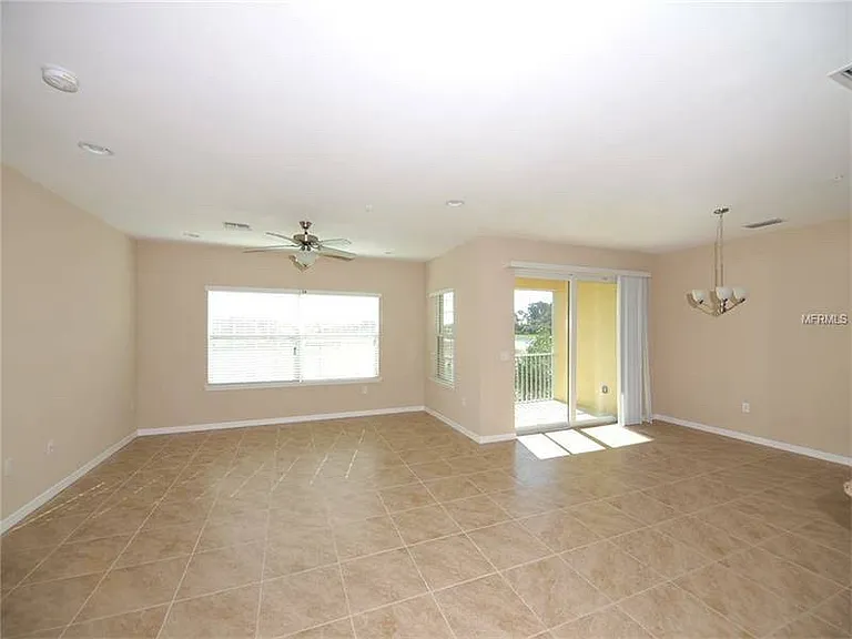 201 Navigation Cir — Photo 1