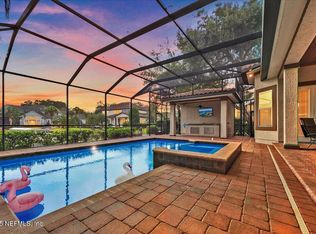 13636 Queens Harbor Blvd N, Jacksonville, FL 32225