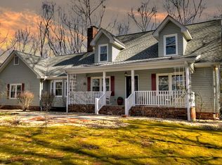 398 New Hope Rd, Ellijay, GA 30540