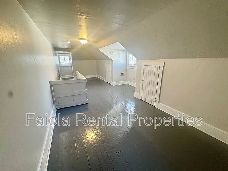 706 Buck St — Photo 14