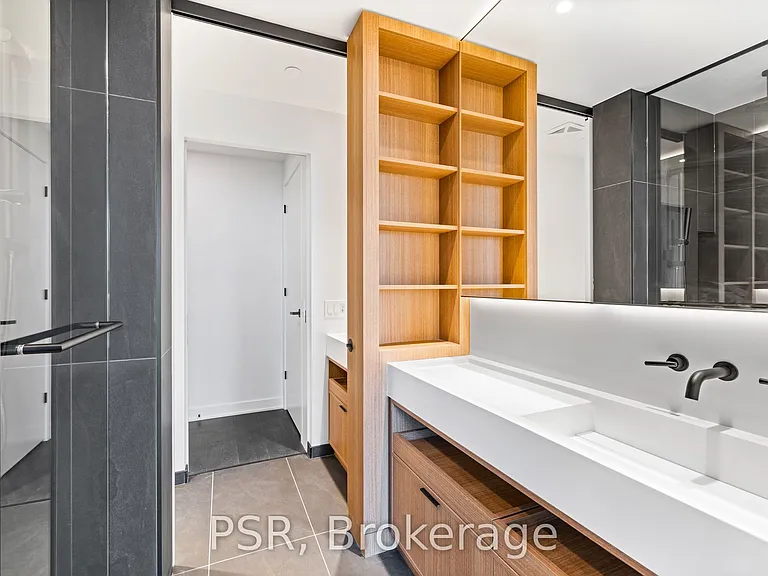 55 Charles St E #3101 — Photo 15