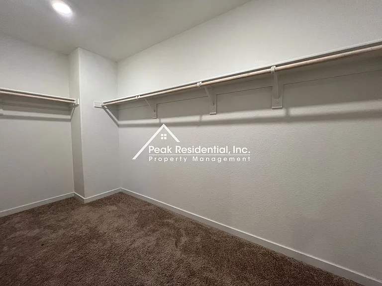 2808 Bedell St — Photo 20