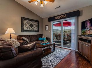 14 Woodpecker Ln APT 5, Branson, MO 65616