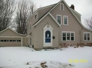609 S Oak Ave, Marshfield, WI 54449