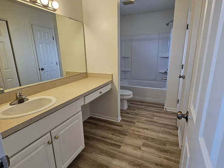 126 Wagnalls Ct — Photo 11