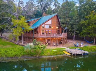 135 King Larry Ct, Scroggins, TX 75480