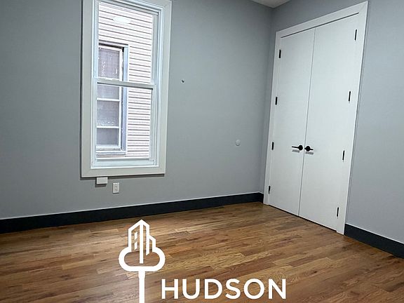4th image of 74 Baldwin Ave #1