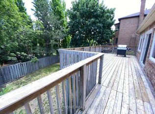 3 Hollingham Rd, Markham, ON L3R7Y1