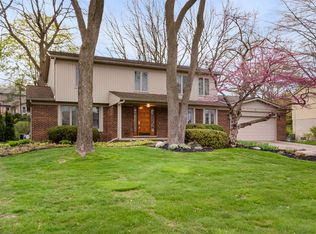 5297 Collington Dr, Troy, MI