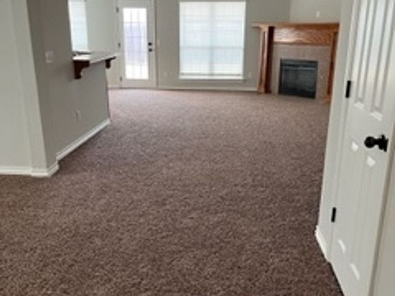 3rd image of 1005 Greenfield Ave