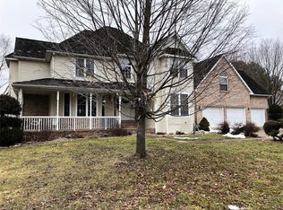 10 Country Maples, Glen Carbon, IL 62034