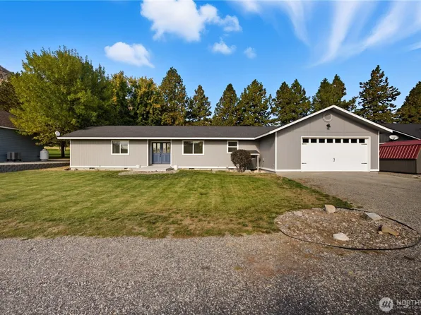 99 Golf Course Drive, Pateros, WA 98846