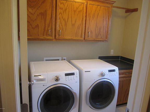 4th image of 4604 Sunnyslope Dr