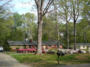 1235 Fairlane Rd, Cary, NC 27511