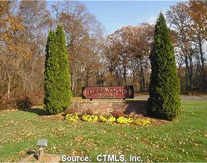 250 Robin Ln #A — Photo 10
