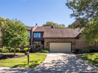 51 Hidden Ridge Cmn, Williamsville, NY 14221
