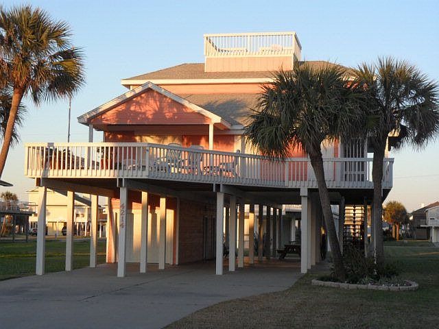 1st image of 4214 Fiddler Crab Ln