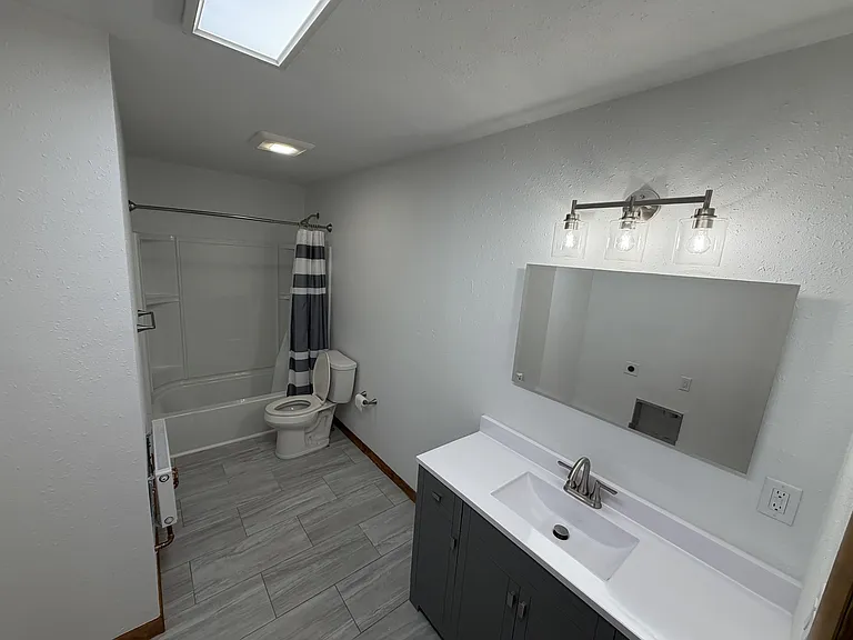 1245 High Bluff St #2 — Photo 16