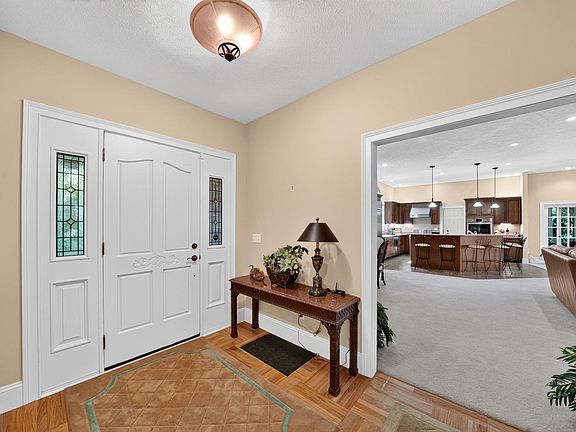 2nd image of 51640 Meadow Pond Dr