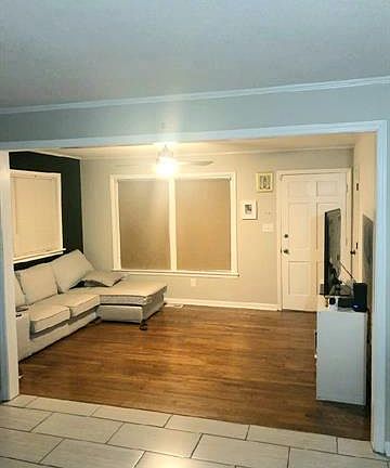 2nd image of 6015 Florence Ave