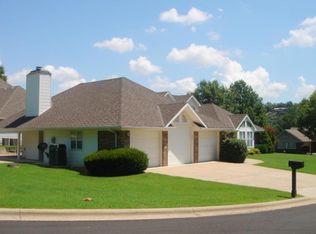 186 Avon Ln, Branson, MO 65616