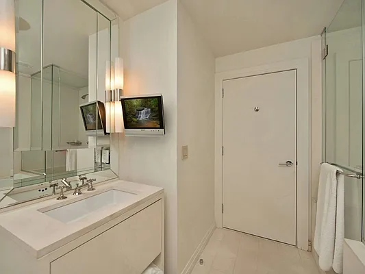 Rented by Piere Michel | media 43