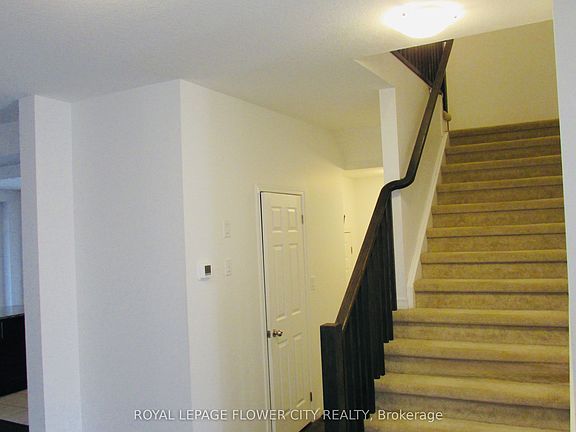 3rd image of 281 Freure Dr