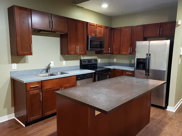 510 E 9th St #203 — Photo 16