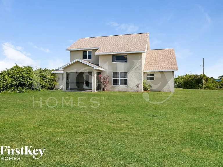 618 Chavers St E — Photo 14