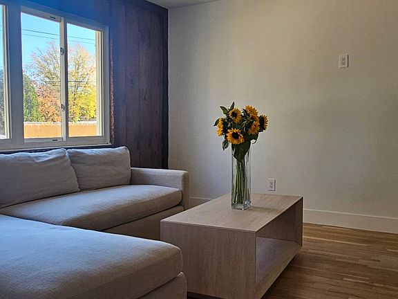 3rd image of 710 Americus Ave