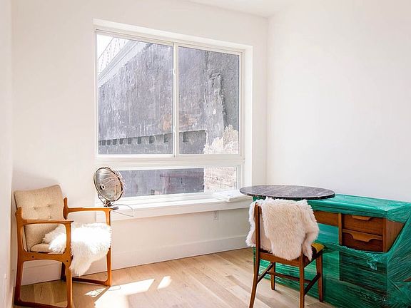3rd image of 246 Boerum St #2N
