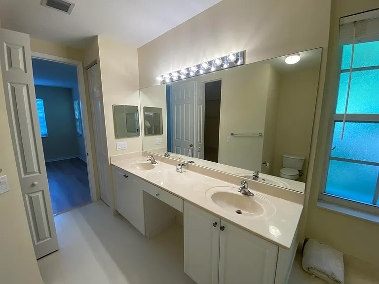 4456 Regal Ct — Photo 11