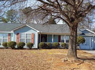 6169 Lauren Ln, Rex, GA 30273