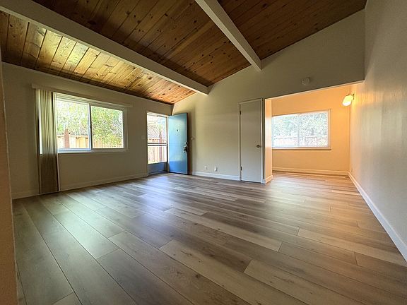 4th image of 3187-3189-3191 Loma Verde Ave #3191
