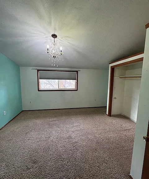 2120 W Strong Rd — Photo 17