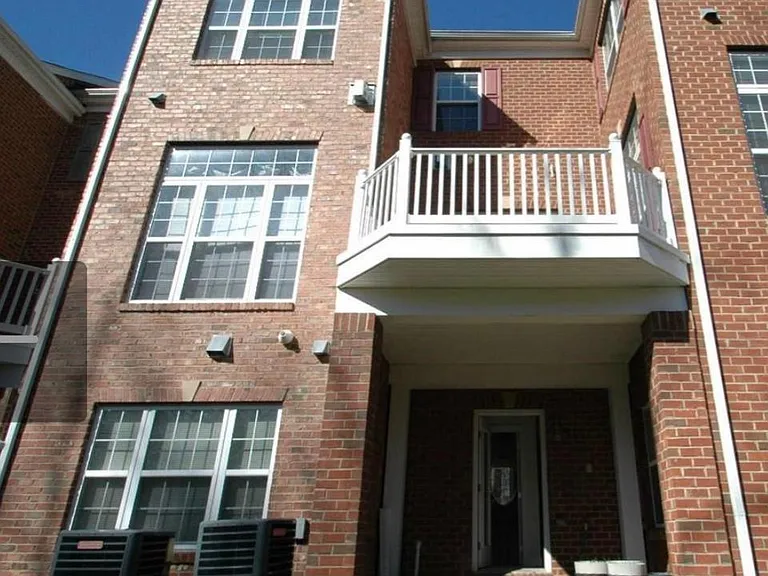 2731 Cabernet Ln — Photo 10