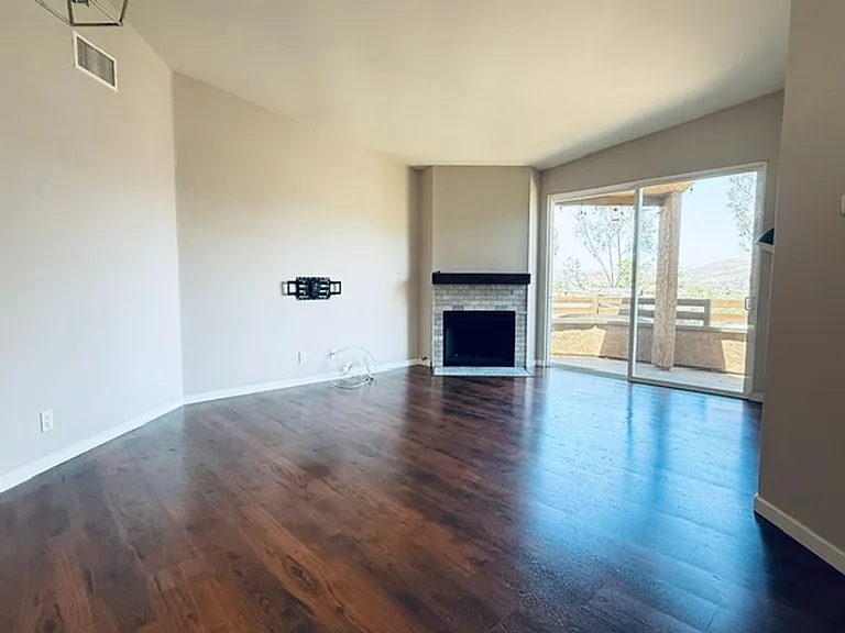 7370 Park View Ct #142 — Photo 2