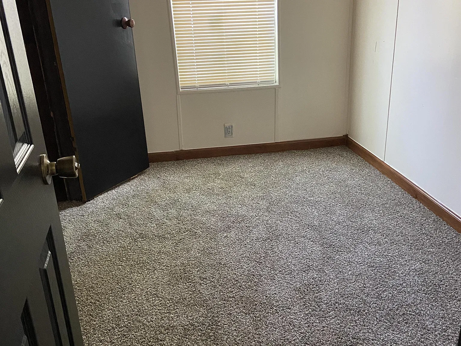Adams Mobile Home Park - 4872 — Photo 4