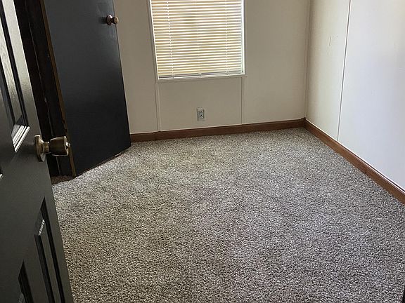4th image of 4872 Pine Breeze Ct