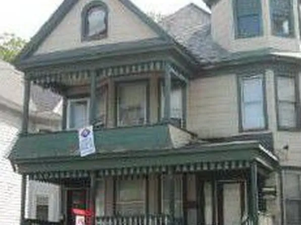 402 N Brandywine Ave, Schenectady, NY 12308