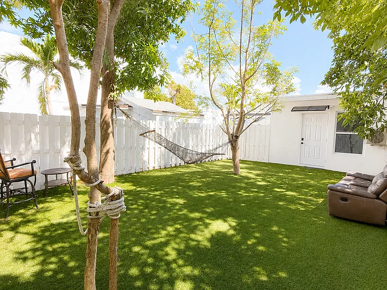 712 Nottingham Blvd #1 — Photo 12
