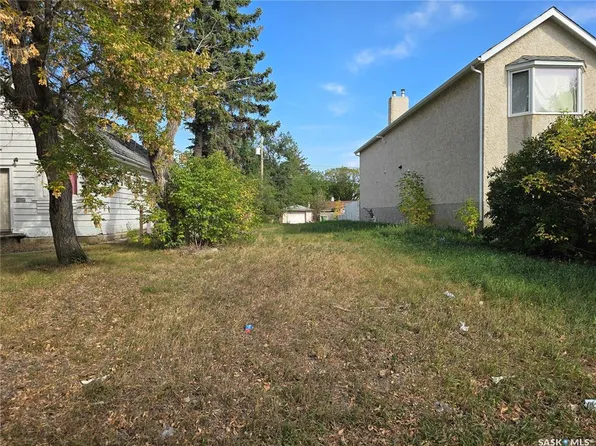 691 Montague STREET, Regina, SK S4T 3G8