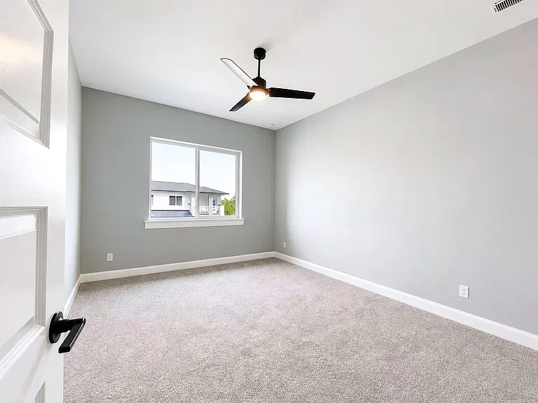 1156 Windjammer Dr — Photo 16