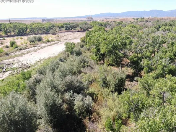 13520 Old Pueblo Rd, Fountain, CO 80817