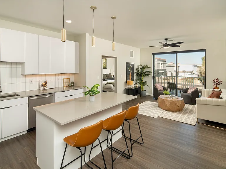 Huxley Scottsdale — Photo 18