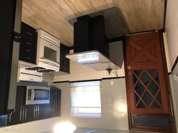 5th image of 8585 Tara Ln