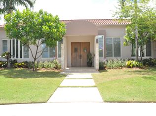 B14 Calle Paseo Galicia, Vega Alta, PR 00692