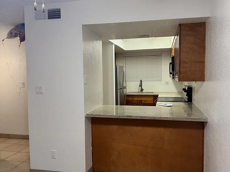 1545 E Sahuaro Dr #15 — Photo 12